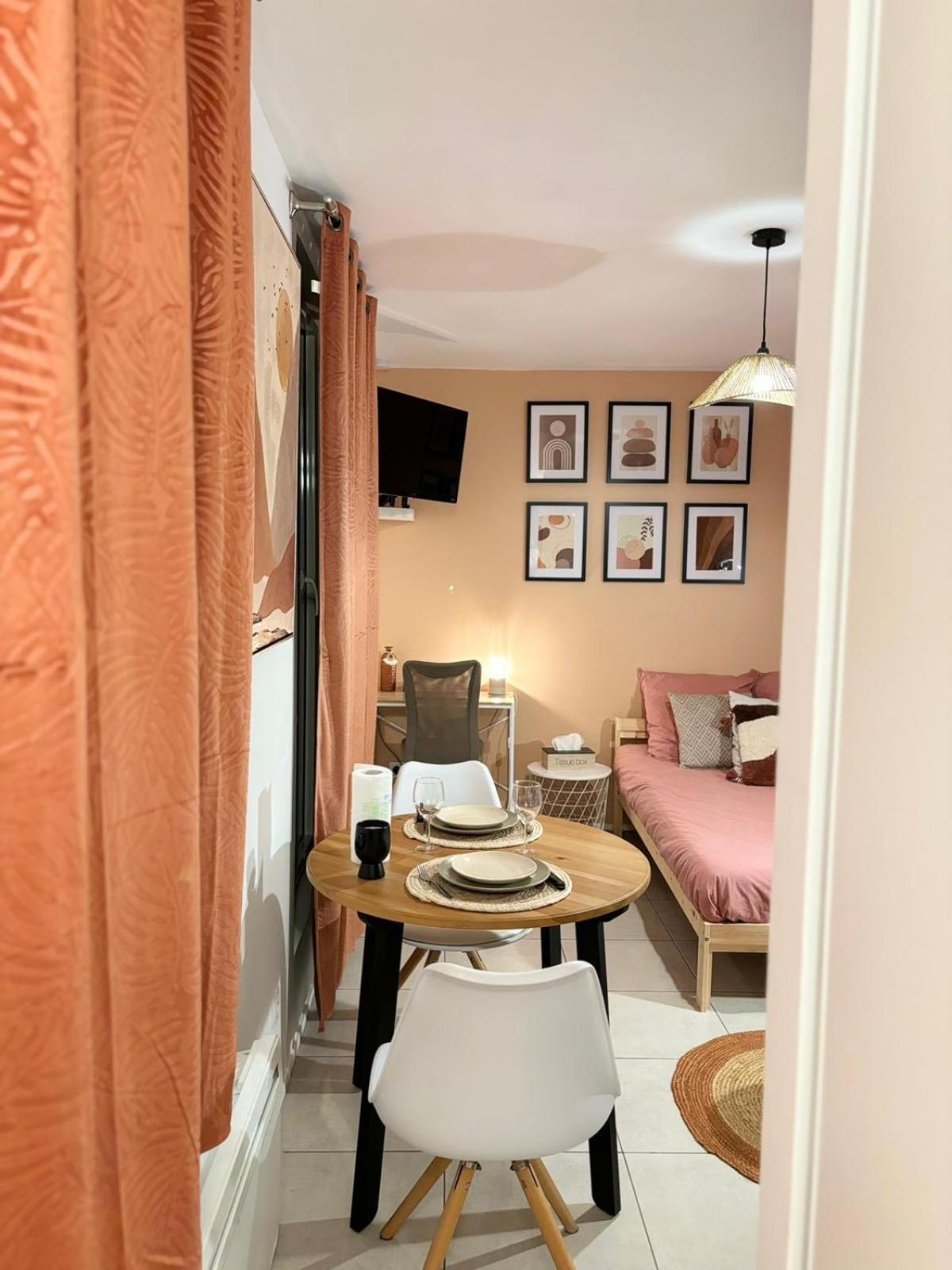 Le Marguerite & Le Melange Savant Apartment Rouen Bagian luar foto